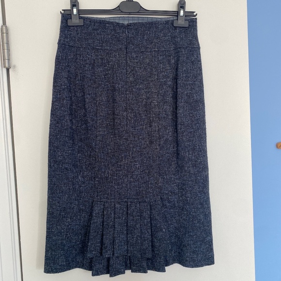 FINAL PRICE: LIKE NEW nanette lepore sz4 suit skirt - Picture 2 of 3